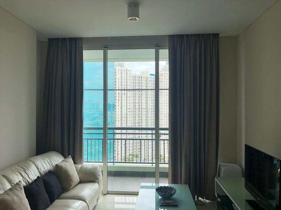Central Park Residences Jakarta Exterior foto