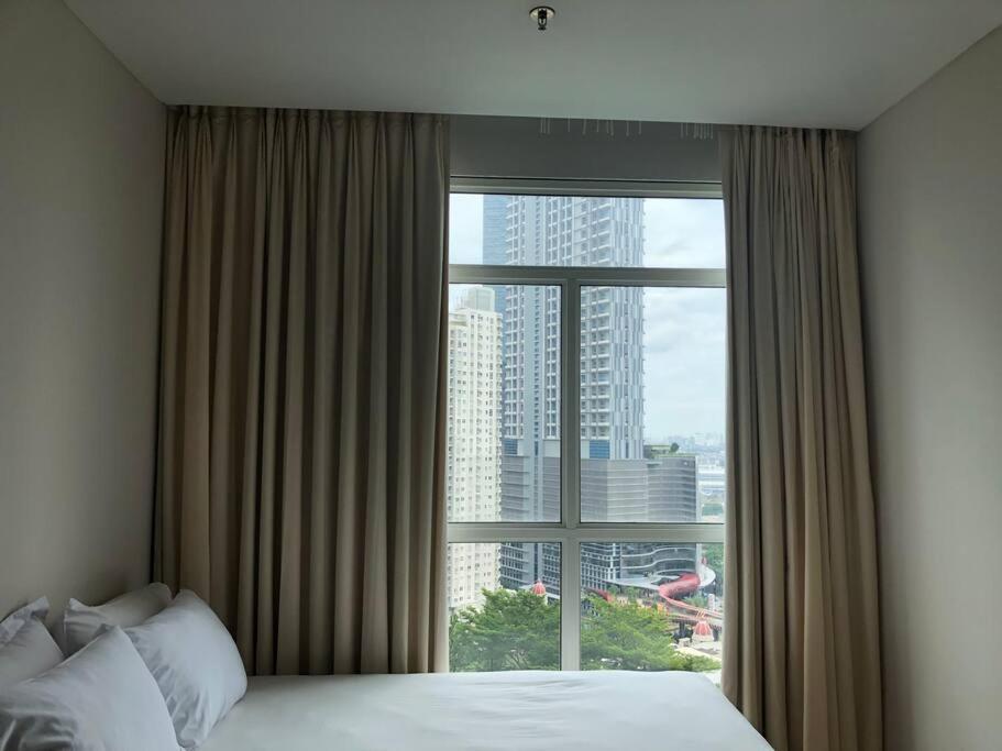 Central Park Residences Jakarta Exterior foto