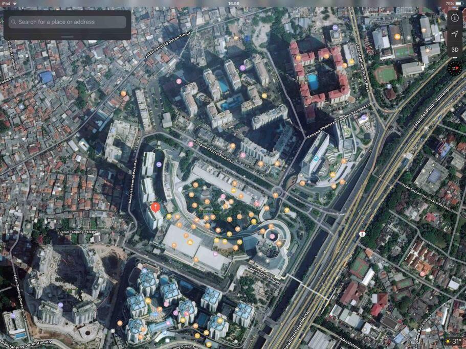 Central Park Residences Jakarta Exterior foto
